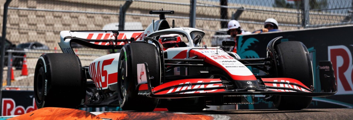 Após problemas no MGU-K de Bottas e Magnussen, Ferrari deve avaliar componente na fábrica