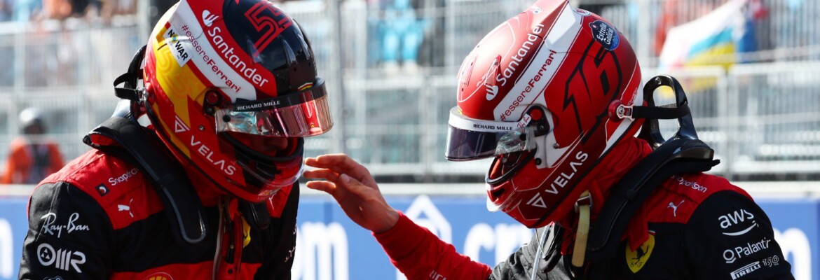 Ex-piloto de F1 diz que carros de 2022 mostram diferença entre Leclerc e Sainz Ex-piloto de F1 diz que carros de 2022 mostram diferença entre Leclerc e Sainz