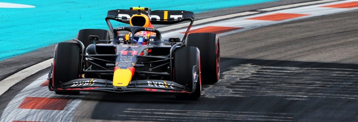 Red Bull substitui DRS de Verstappen antes da largada em Barcelona