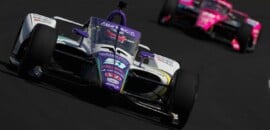 Sato acerta volta no final e lidera segundo treino para a Indy 500