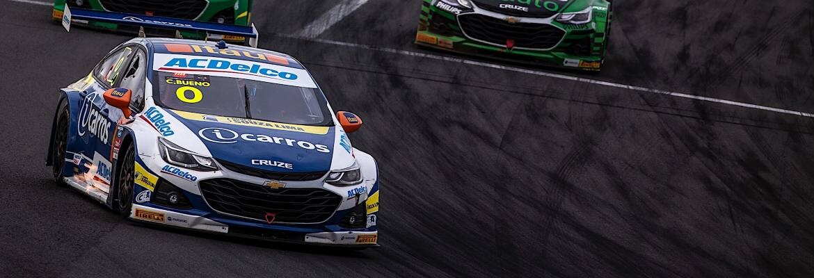 Cacá Bueno pontua nas duas provas no Velocitta