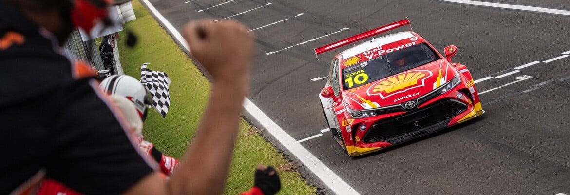 Ricardo Zonta domina no Velocitta e vence mais uma vez com Shell
