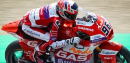 Com tempo da manhã, Dixon fica na frente na sexta em Mugello na Moto2