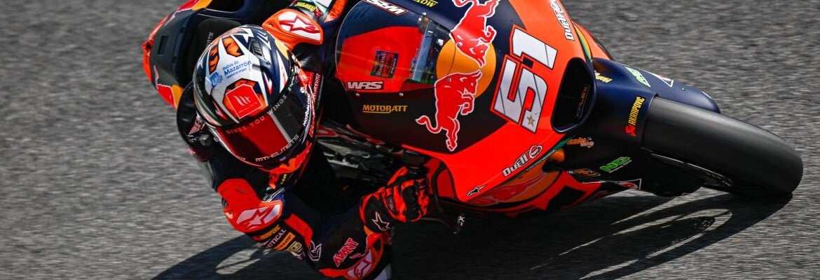 Acosta vê Canet abandonar e se torna piloto mais jovem a vencer na Moto2