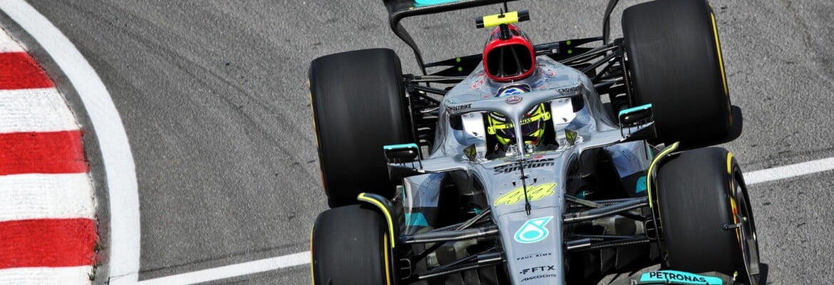 Hamilton chama mudanças da Mercedes no W13 de 'desastre' Hamilton chama mudanças da Mercedes no W13 de ‘desastre’