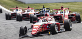 De último para o pódio: Rafa Câmara sustenta liderança da F4 Italiana graças a corrida de recuperação em Spa