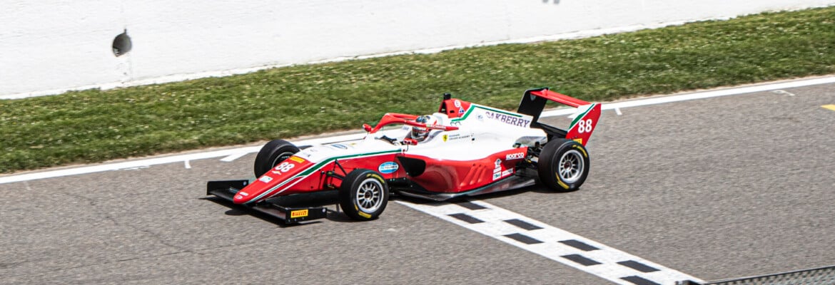 Rafa Câmara defende a liderança do Campeonato Italiano de F4 em Vallelunga, que terá quatro corridas