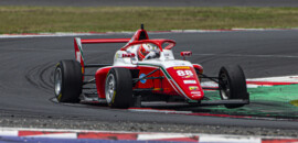 Rafa Câmara lidera maior parte da corrida em Misano e termina em segundo lugar pela F4 Italiana