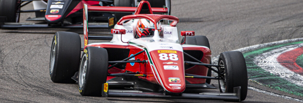 Rafael Câmara busca a liderança do Campeonato Italiano de F4 em Misano