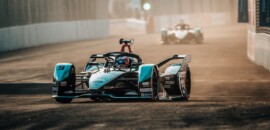 Evans segura Vergne em final dramático e vence ePrix de Jacarta da Fórmula E