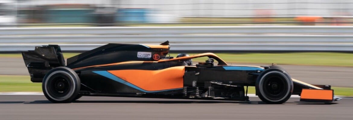 Daruvala se habilita a tirar superlicença após teste com a McLaren F1 Daruvala se habilita a tirar superlicença após teste com a McLaren F1