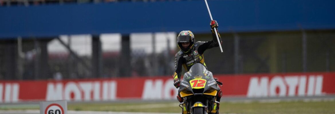 Bezzecchi comemora segundo na Holanda e relembra elogios de Casey Stoner