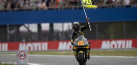 Bezzecchi comemora segundo na Holanda e relembra elogios de Casey Stoner