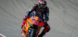 Fernandez voa e vence GP dominador na Moto2 na Alemanha; líder Vietti cai