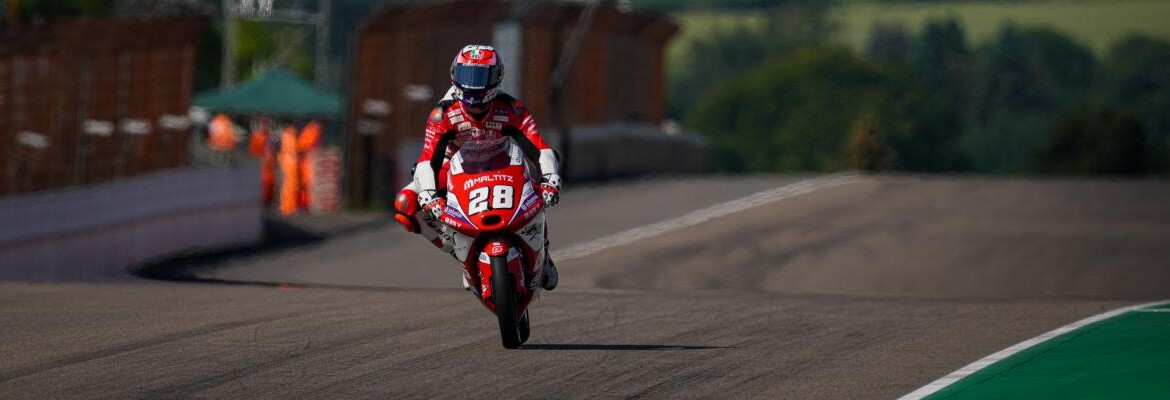 Guevara mantém domínio e crava terceira pole do ano na Moto3 na Alemanha