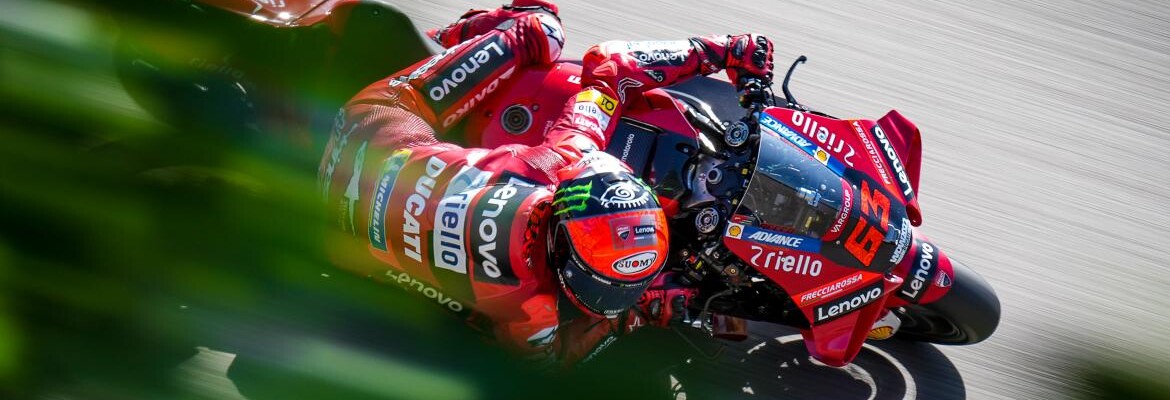 Bagnaia explica acidente em Ibiza e se desculpa por dirigir bêbado