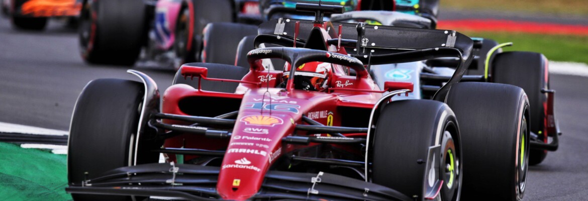 Leclerc comenta estratégia ruim da Ferrari para ele em Silverstone Leclerc comenta estratégia ruim da Ferrari para ele em Silverstone