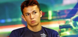 F1: Albon diz dar voltas na pista mesmo com condições adversas “é brincar com o fogo”