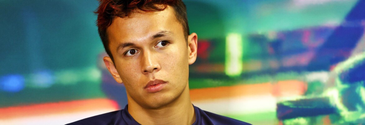 F1: Albon diz dar voltas na pista mesmo com condições adversas “é brincar com o fogo”