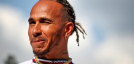 Wolff descarta rumores de Perez no lugar de Hamilton na Mercedes