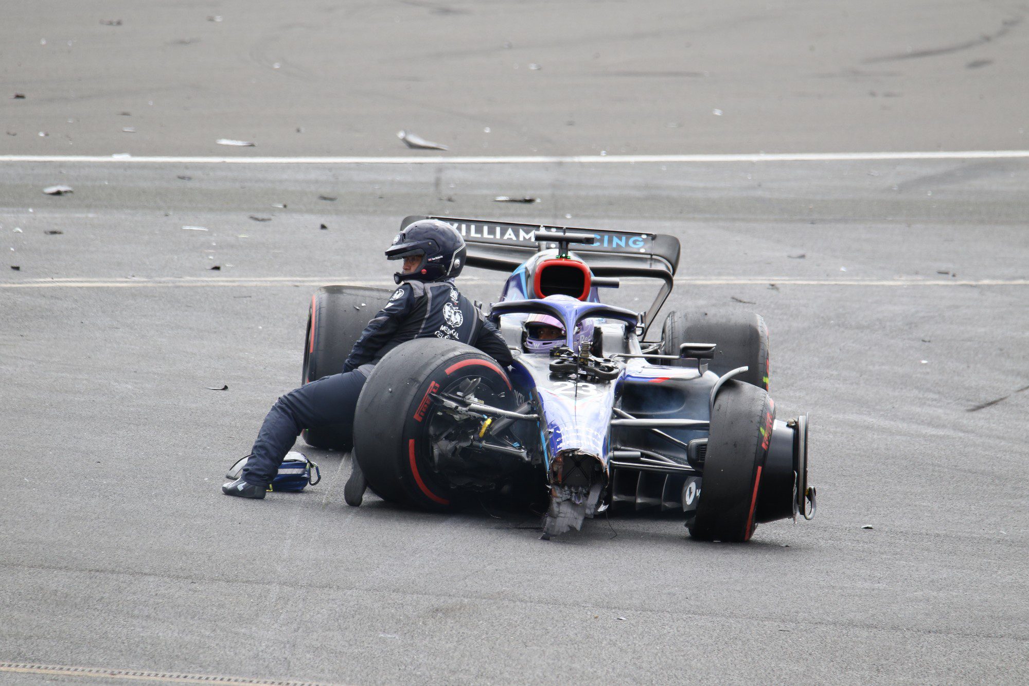 Galeria: o acidente impressionante de Guanyu Zhou pelas lente de Jorge Sá F1 2022, GP da Inglaterra, Zhou