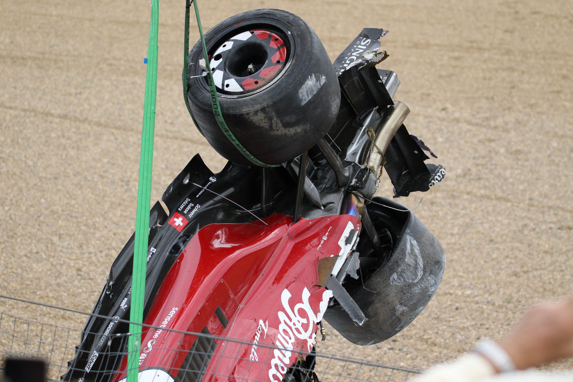 Galeria: o acidente impressionante de Guanyu Zhou pelas lente de Jorge Sá F1 2022, GP da Inglaterra, Zhou