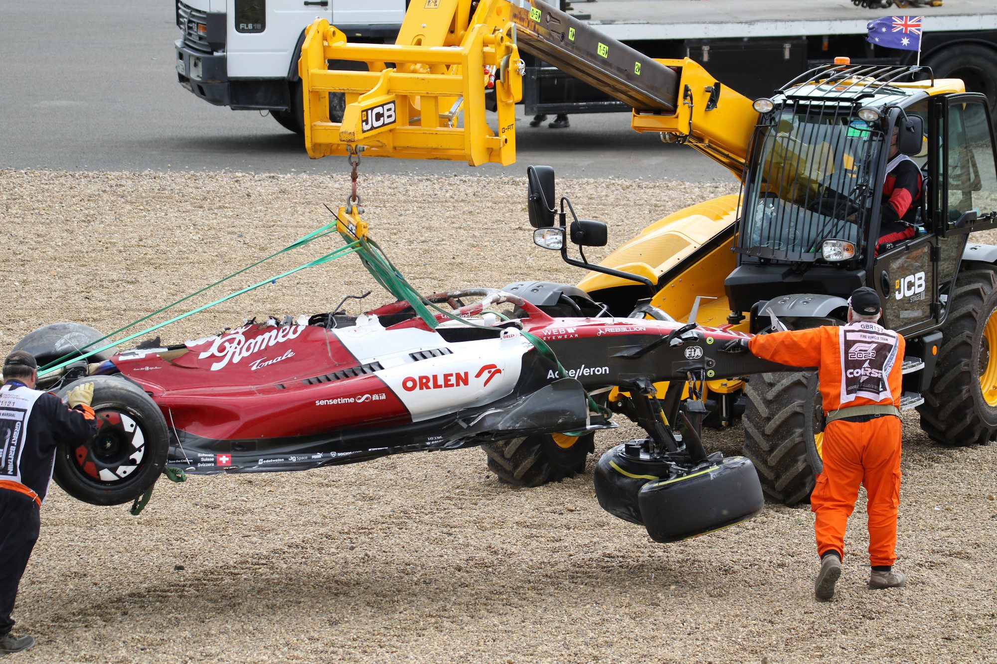Galeria: o acidente impressionante de Guanyu Zhou pelas lente de Jorge Sá F1 2022, GP da Inglaterra, Zhou
