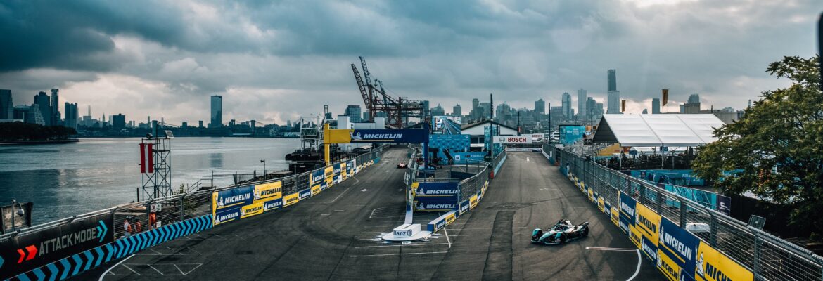 Evans vê tentativa de ultrapassagem de De Vries como “lance estúpido” na FE em Nova Iorque