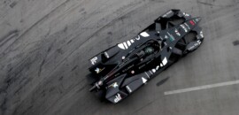 Di Grassi supera Dennis e garante vitória na corrida 2 do ePrix de Londres da FE