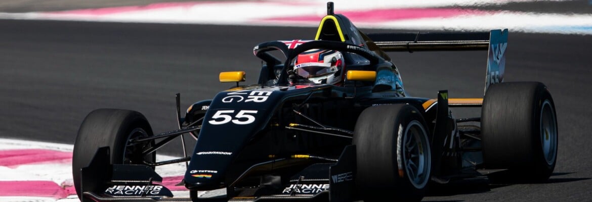 Chadwick passa Visser na largada e vence sétima seguida no GP da França da W Series