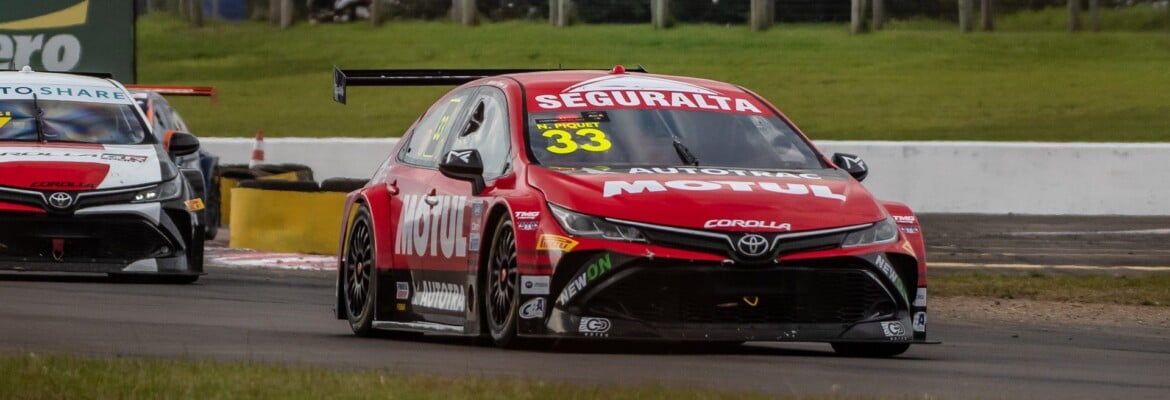 Piquet Jr vence no Velopark e alcança top-10 da classificação na Stock Car