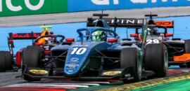 Caio Collet sobe no pódio em segundo lugar na Sprint Race da FIA F3 na Áustria