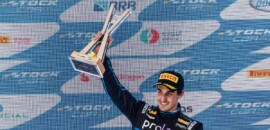 Em ano de estreia, Rodrigo Baptista chega a liderar prova e conquista seu primeiro pódio na Stock Car