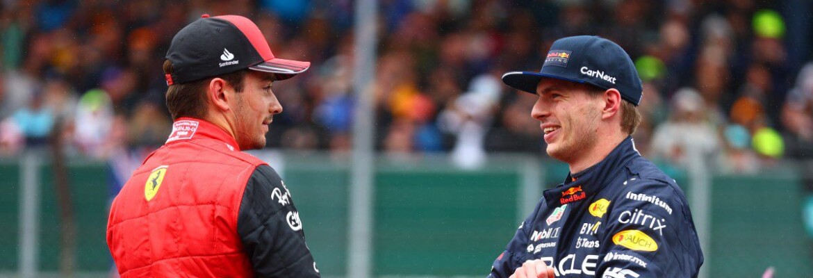 Verstappen: “Ambas as equipes contribuíram muito para o conflito com Hamilton” Verstappen: “Ambas as equipes contribuíram muito para o conflito com Hamilton”