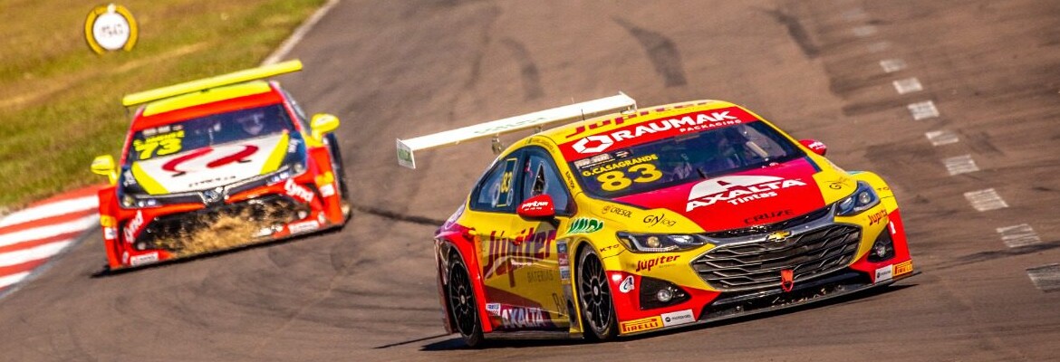 Casagrande acerta grande volta e fatura pole position no Velopark