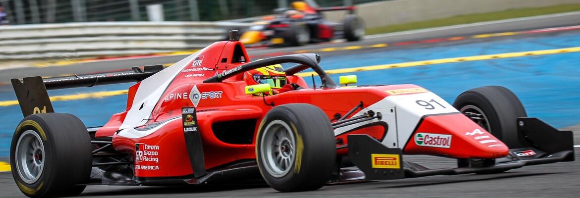 Punição na Fórmula Regional promove Dudu Barrichello ao pódio em Spa