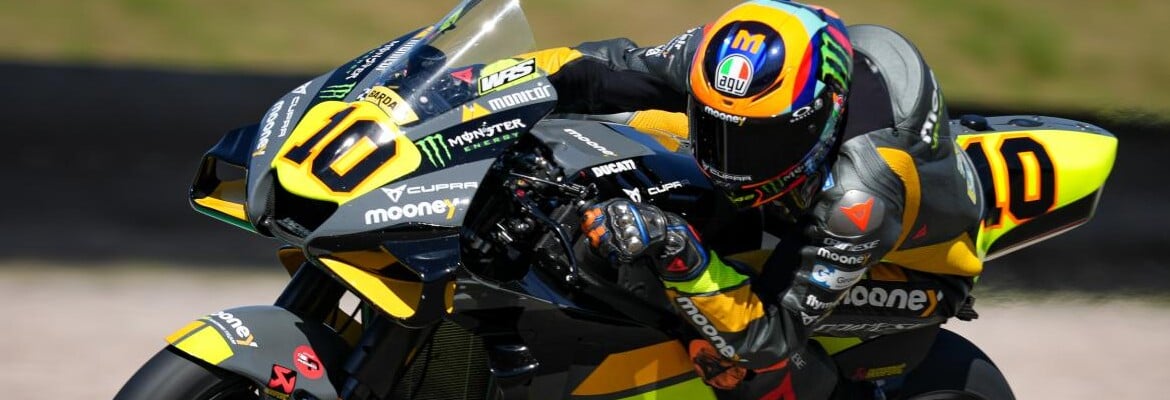 Irmão de Rossi, Marini diz que heptacampeão da MotoGP ainda o ajuda mesmo de longe