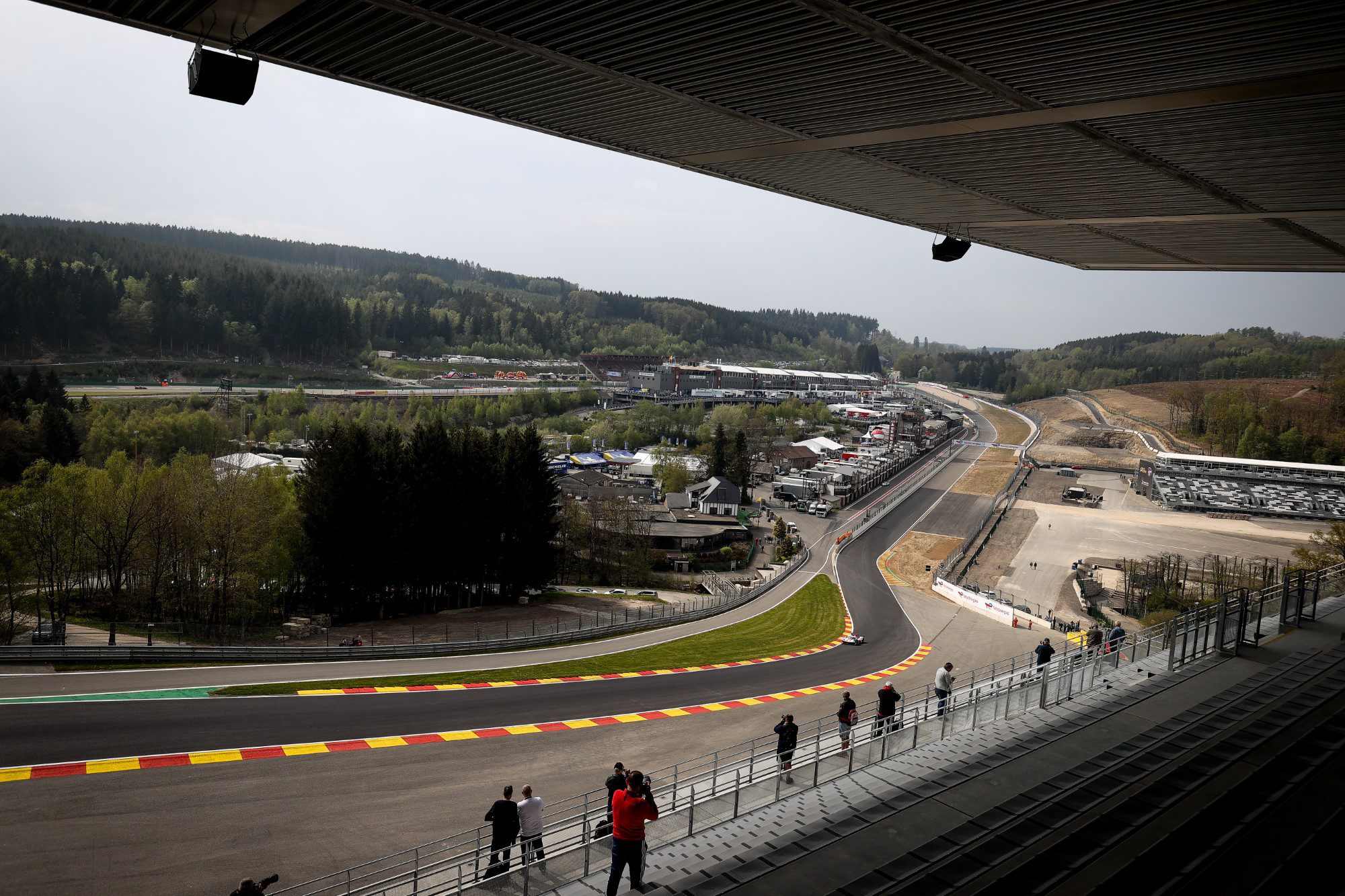 F1: Spa começa a derrubar antiga torre de controle em modernização do circuito F1 2022, GP da Bélgica, Spa-Francorchamps