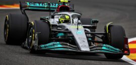 Hamilton pessimista com ritmo da Mercedes: “É uma droga e o carro é lento”