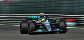 Chefe da Mercedes acredita que carro da F1 2022 “vai para as cavernas” da fábrica