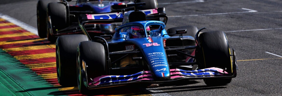 Alonso sobre colisão com Hamilton na F1 em Spa: “Acho que ele pensou que eu não estava lá” Alonso sobre colisão com Hamilton na F1 em Spa: “Acho que ele pensou que eu não estava lá”
