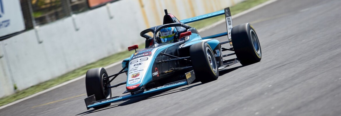 Clerot lidera quinta-feira de treinos da F4 Brasil em Interlagos