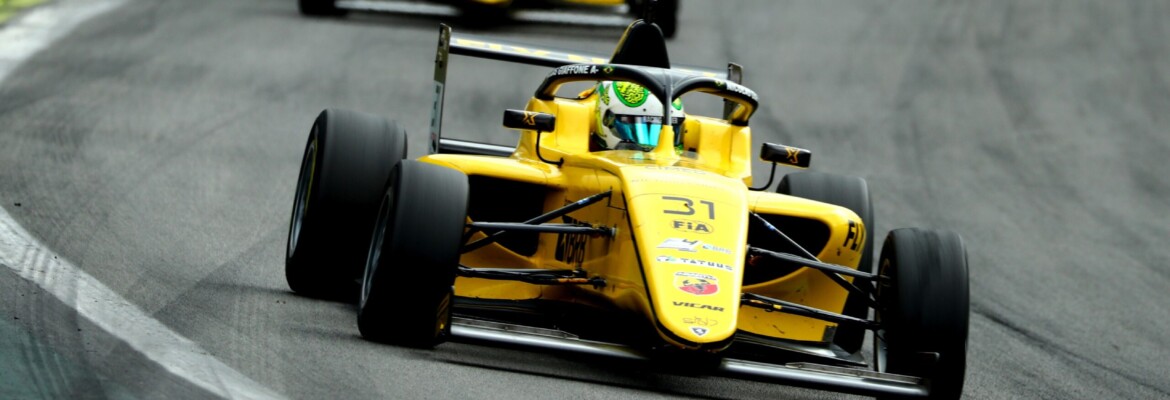 Nic Giaffone lidera primeiro treino extra e busca mais um pódio na F4 Brasil