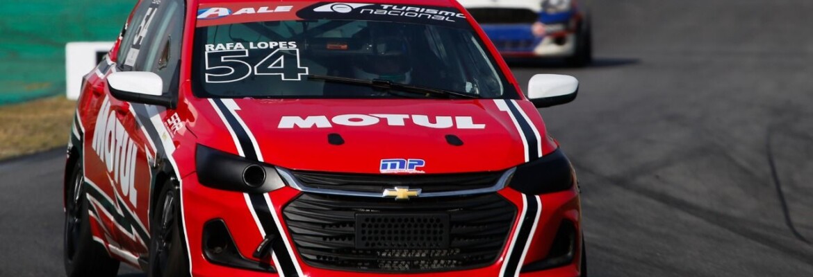 Turismo Nacional esquenta os motores para dois dias intensos em Interlagos