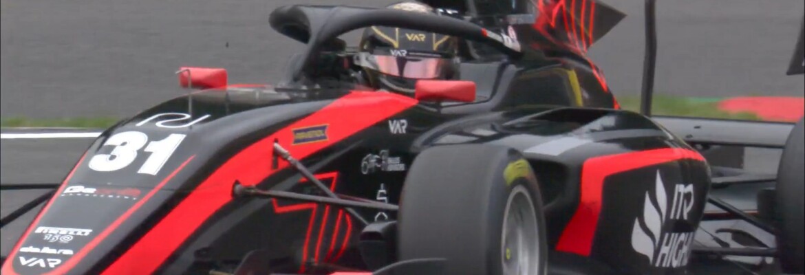 Ushijima aparece no final e lidera treino da F3 em Spa-Francorchamps