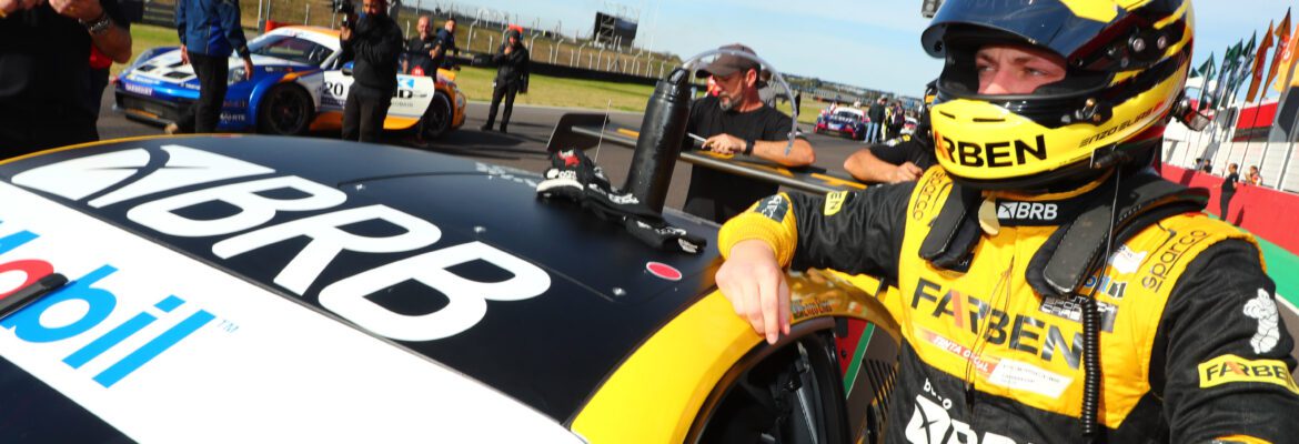 Elias fala em corrida cerebral para “não colocar tudo a perder” na Porsche Cup