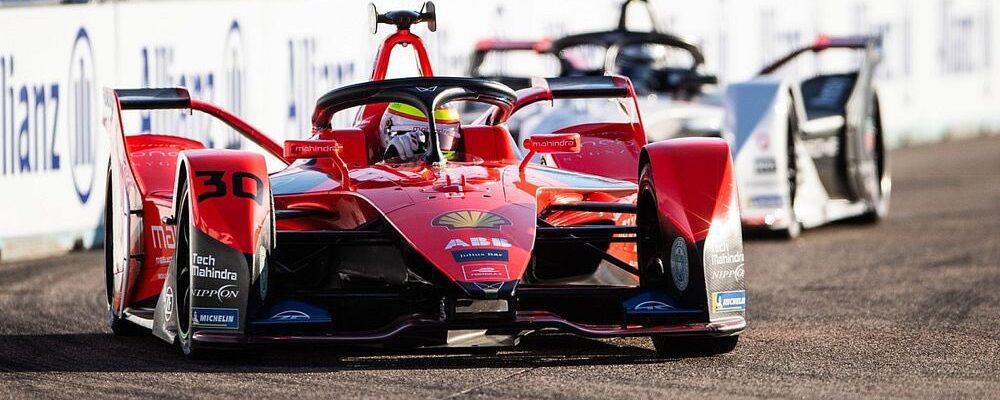 Rowland se sai bem na chuva e fica com pole-position da corrida 1 do eP de Seul da FE