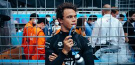 F1: Outros pilotos demonstram apoio a De Vries após sua saída da AlphaTauri