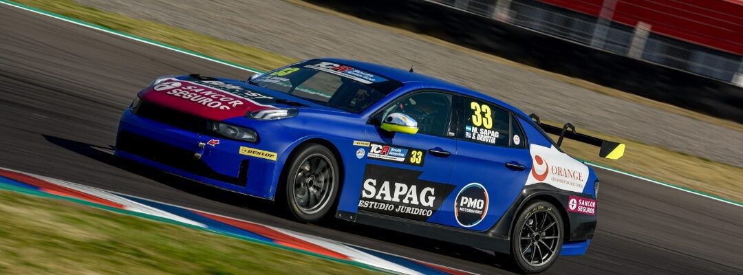 Manuel Sapag/Santiago Urrutia é pole na prova de endurance do TCR South America em Termas de Río Hondo