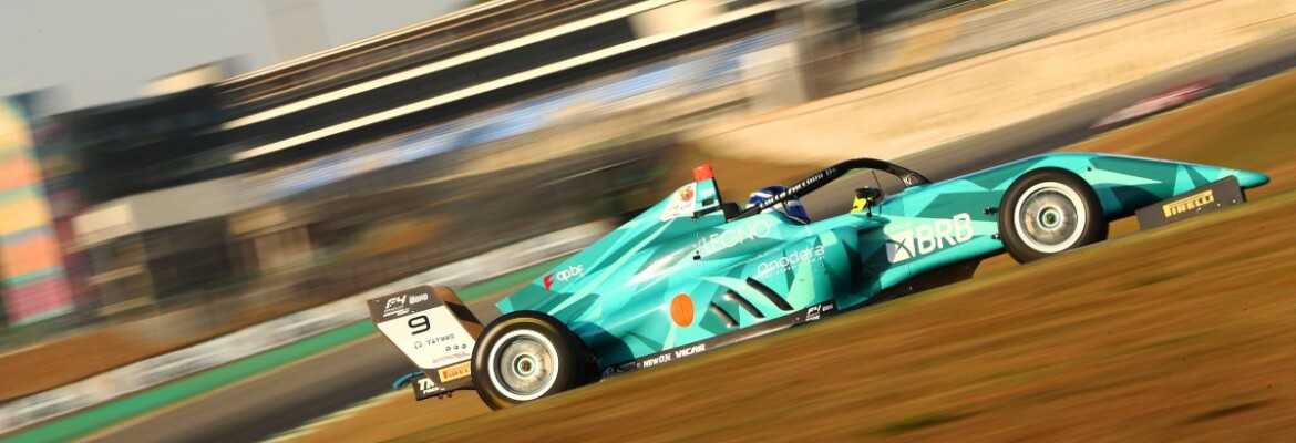 Veja ao vivo a corrida 2 da etapa de Interlagos da F4 Brasil